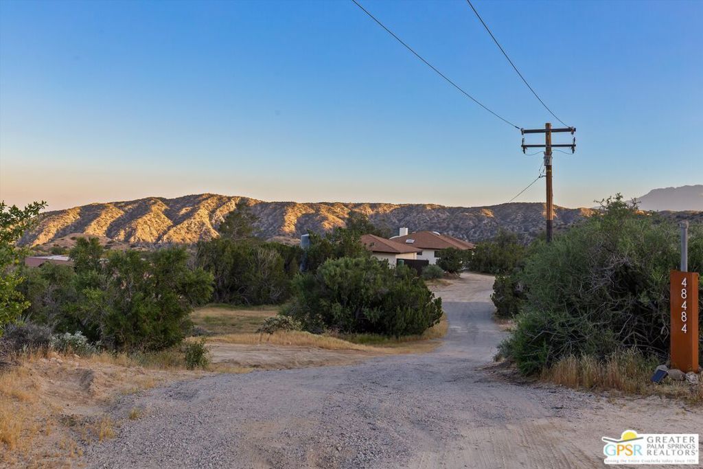 Image 59 of property listing at 48484 Adeline Way, Morongo Valley, CA 92256