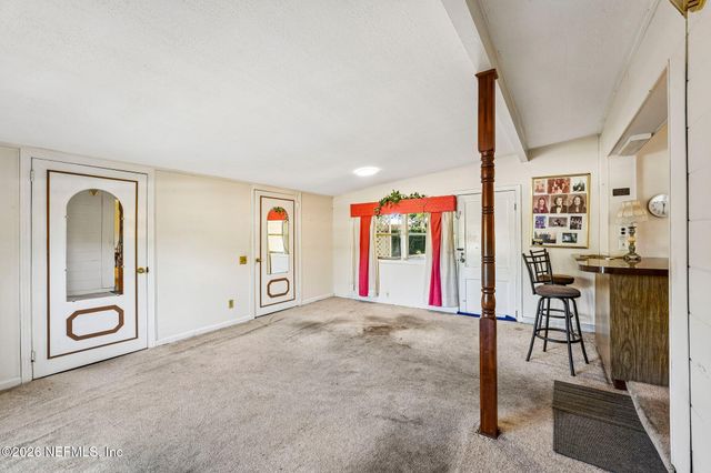 6552 BARTHOLF Avenue, Jacksonville, FL 32210