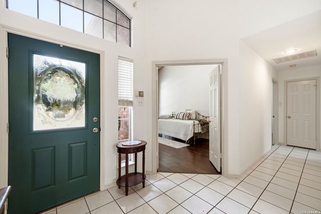13539 Chappel Vw, San Antonio, TX 78249