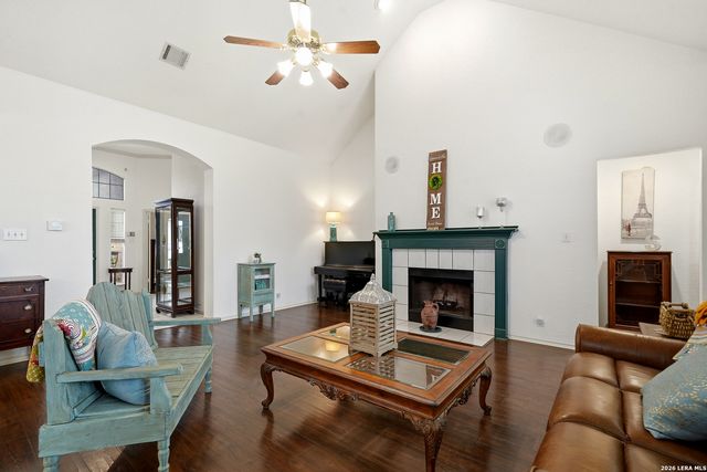 13539 Chappel Vw, San Antonio, TX 78249