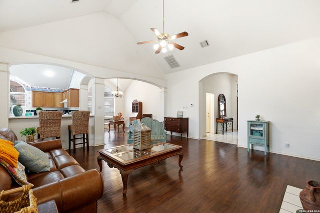 13539 Chappel Vw, San Antonio, TX 78249