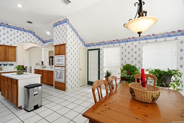 13539 Chappel Vw, San Antonio, TX 78249