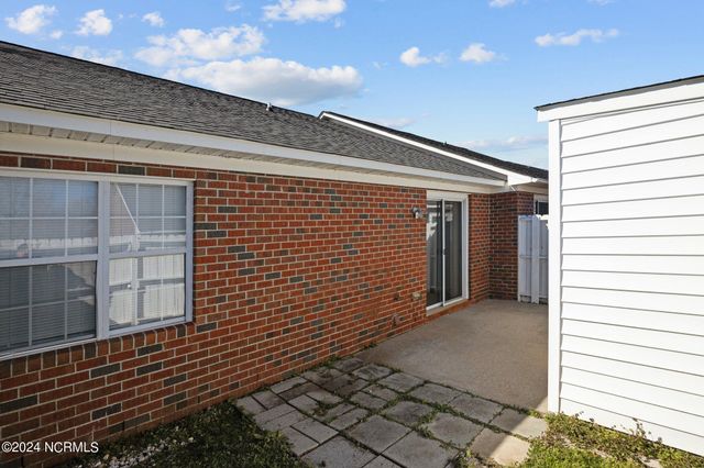 2606 Richard Drive B, Greenville, NC 27834