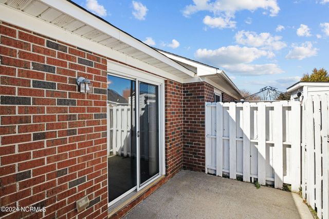 2606 Richard Drive B, Greenville, NC 27834