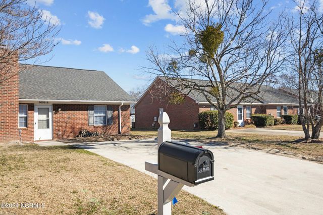 2606 Richard Drive B, Greenville, NC 27834