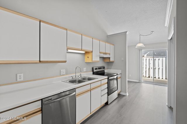 2606 Richard Drive B, Greenville, NC 27834