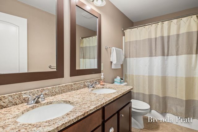 9845 Sunset Ridge Drive Ne, Algoma Twp, MI 49341