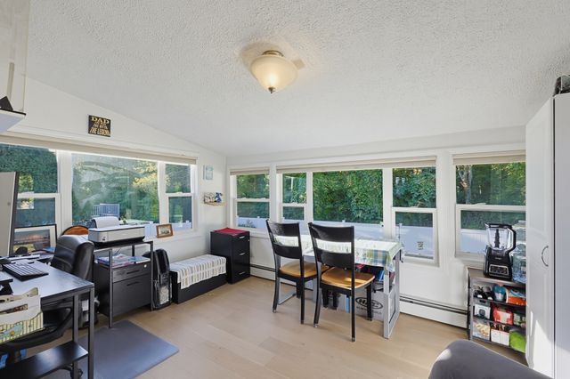 39 Candy Ln, Brockton, MA 02301