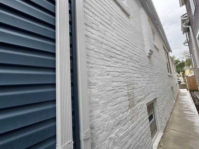 11333 S Edbrooke Avenue, Chicago, IL 60628
