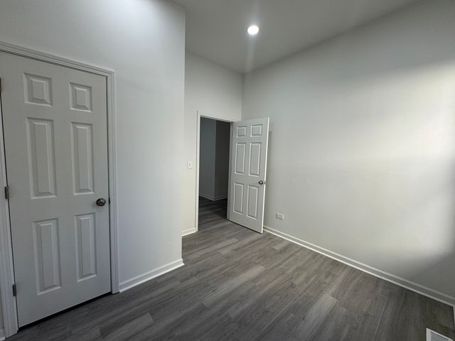 11333 S Edbrooke Avenue, Chicago, IL 60628