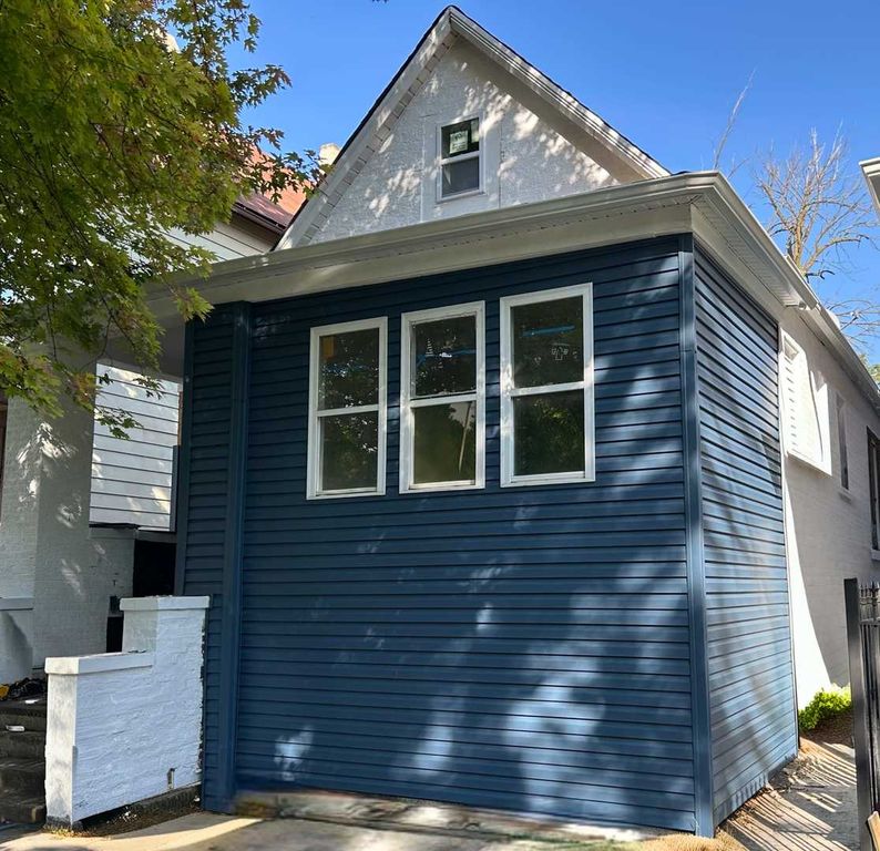 11333 S Edbrooke Avenue, Chicago, IL 60628