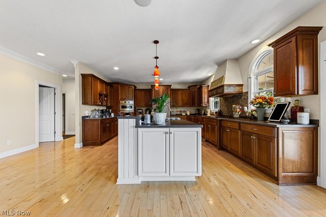 2820 Ashwood Drive, Alliance, OH 44601