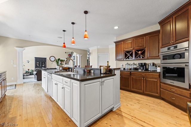 2820 Ashwood Drive, Alliance, OH 44601