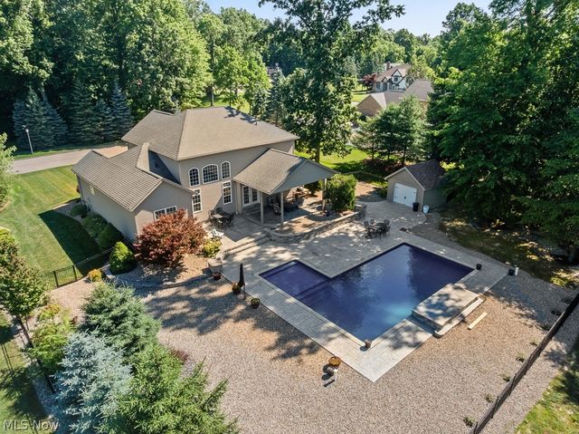 2820 Ashwood Drive, Alliance, OH 44601