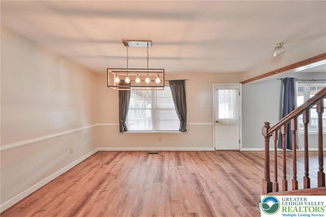 2565 Penns Ridge Boulevard, Forks Twp, PA 18040