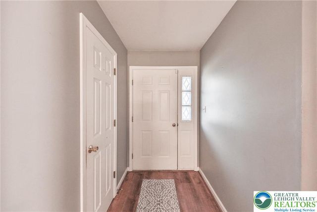 2565 Penns Ridge Boulevard, Forks Twp, PA 18040