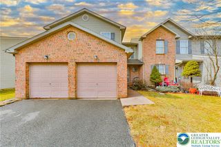 2565 Penns Ridge Boulevard, Forks Twp, PA 18040