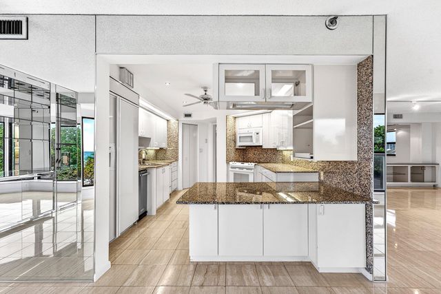 4605 S Ocean Boulevard 4c, Highland Beach, FL 33487