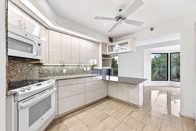 4605 S Ocean Boulevard 4c, Highland Beach, FL 33487