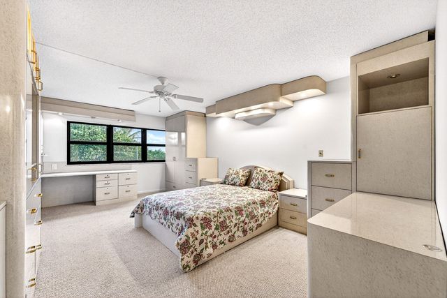 4605 S Ocean Boulevard 4c, Highland Beach, FL 33487