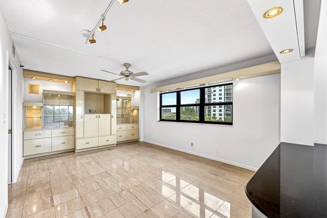 4605 S Ocean Boulevard 4c, Highland Beach, FL 33487