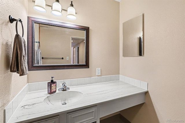 7755 E Quincy Avenue 302, Denver, CO 80237