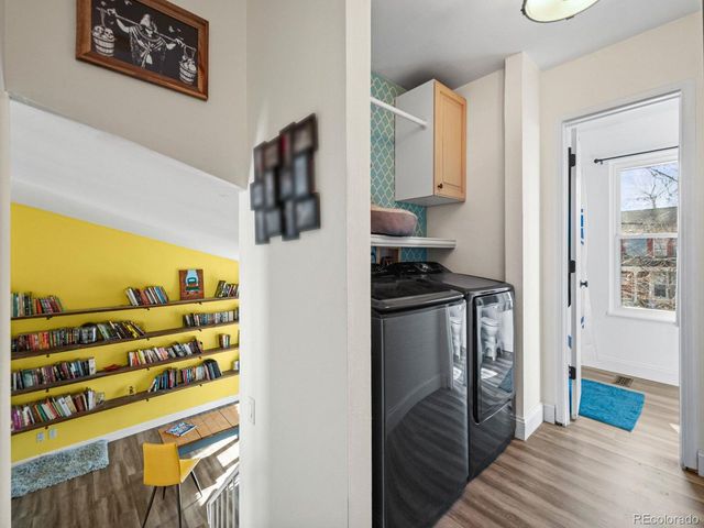 19877 E Brunswick Dr, Aurora, CO 80013