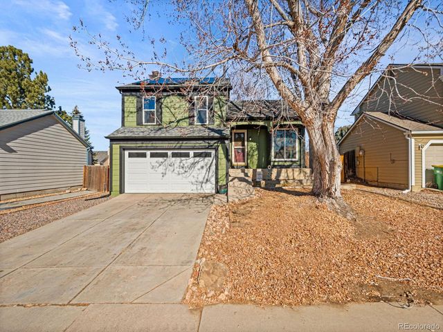 19877 E Brunswick Dr, Aurora, CO 80013