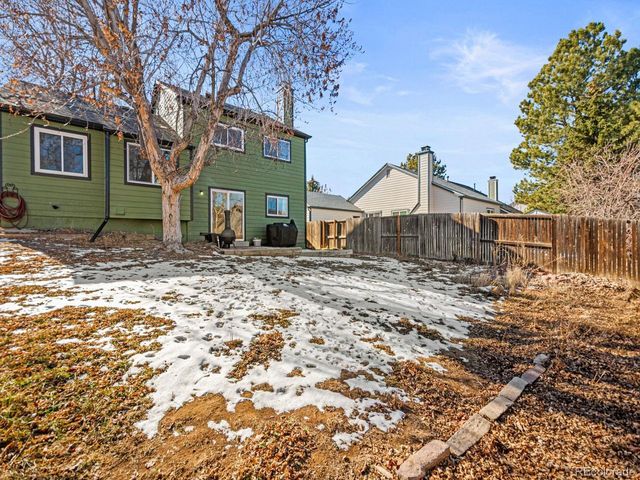 19877 E Brunswick Dr, Aurora, CO 80013