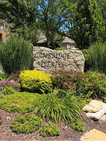 740 Cambridge Drive, Burr Ridge, IL 60527
