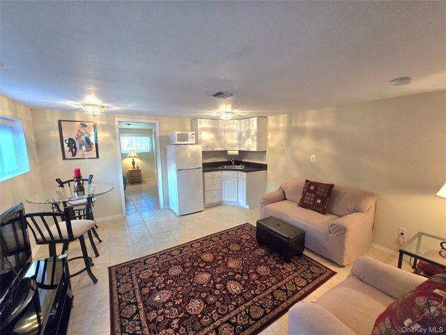 9 Milton Street, Sayville, NY 11782