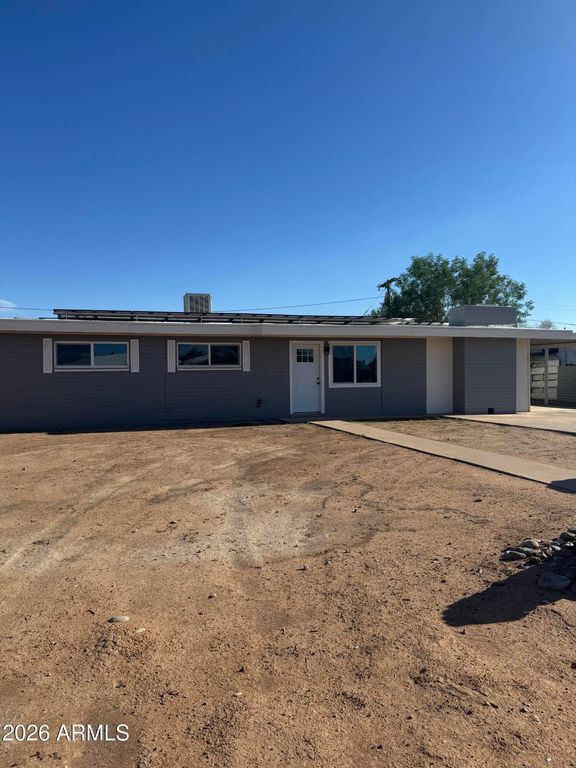 639 W WILSON Avenue, Coolidge, AZ 85128 — photo 3