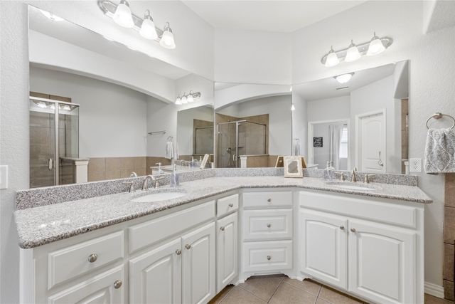 527 Matthew Place, Richardson, TX 75081