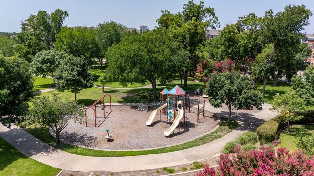 527 Matthew Place, Richardson, TX 75081