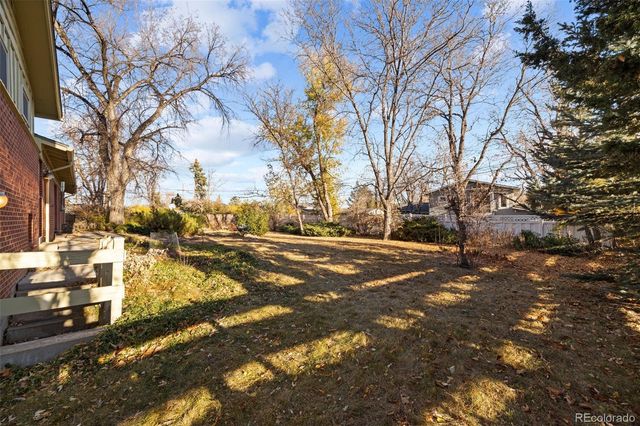 11820 W 30th Place, Lakewood, CO 80215
