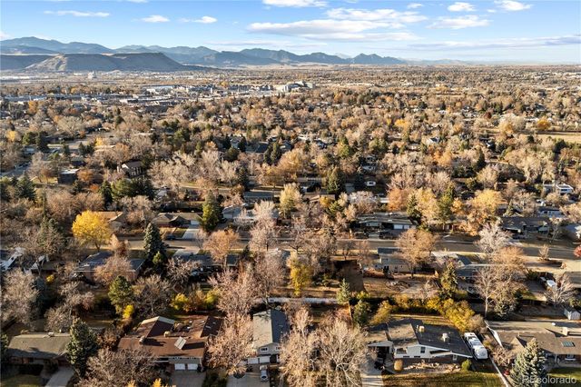 11820 W 30th Place, Lakewood, CO 80215