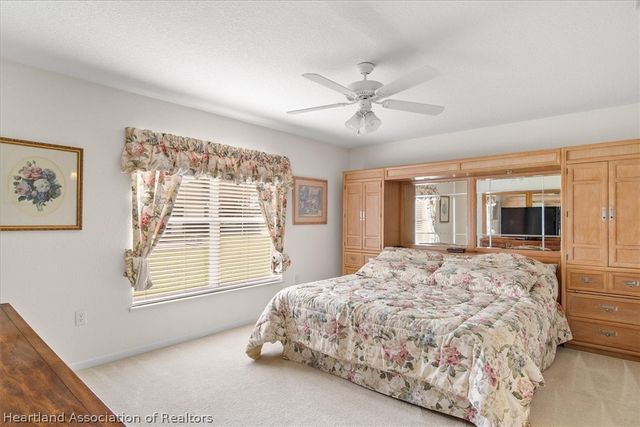 2055 Ashley Oaks Circle, Sebring, FL 33870