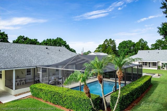 2055 Ashley Oaks Circle, Sebring, FL 33870