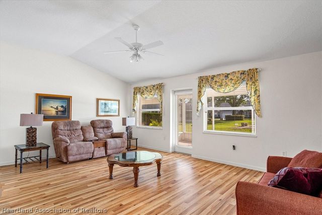 2055 Ashley Oaks Circle, Sebring, FL 33870