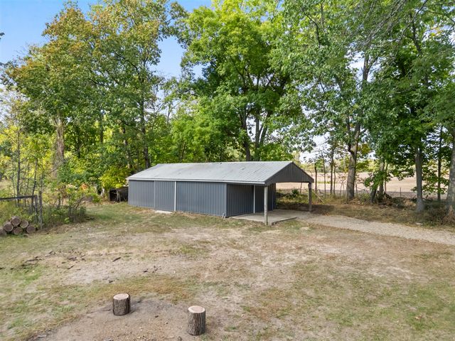 928 Flint Road, Coldwater, MI 49036