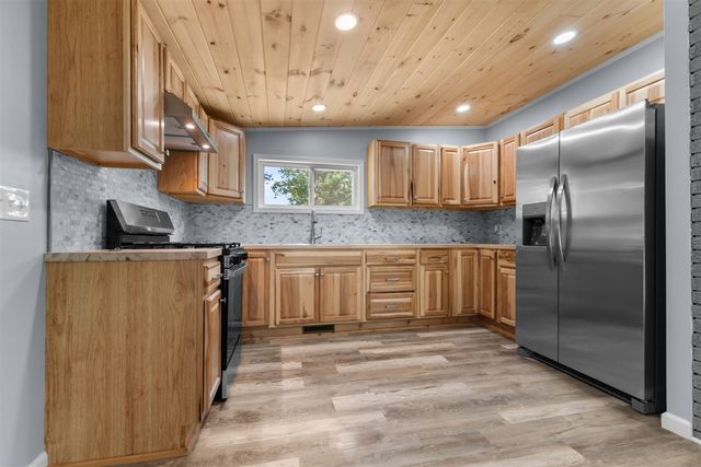 928 Flint Road, Coldwater, MI 49036