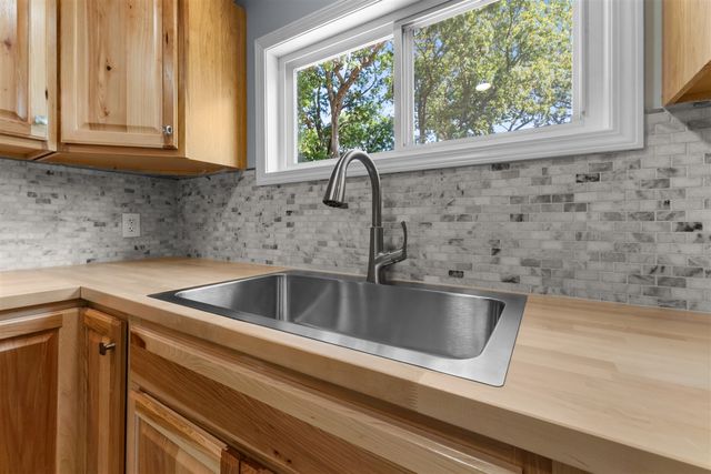 928 Flint Road, Coldwater, MI 49036