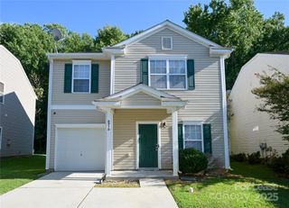 8930 Chalkstone Road, Charlotte, NC 28216