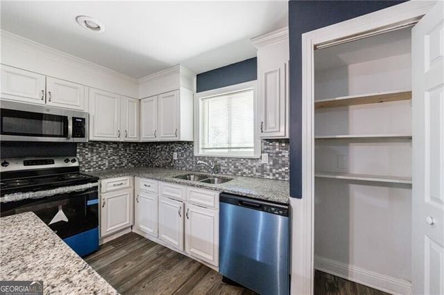 5287 Chantilly Terrace, Atlanta, GA 30349