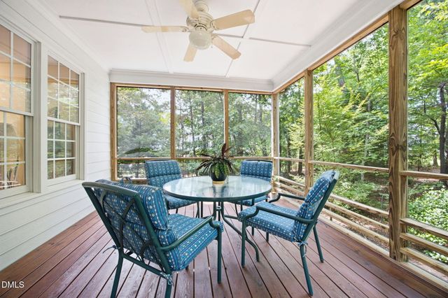 3236 Summer Oaks Drive, Apex, NC 27539