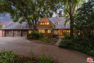 1660 La Vista Place, Pasadena, CA 91103