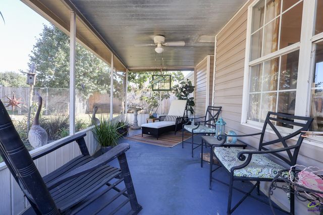 739 Gateway Drive, Bonaire, GA 31005