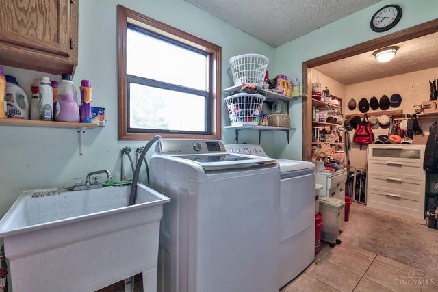 4058 Schroeder Drive, Fairfield Twp, OH 45011