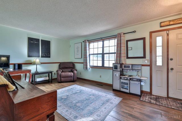 4058 Schroeder Drive, Fairfield Twp, OH 45011