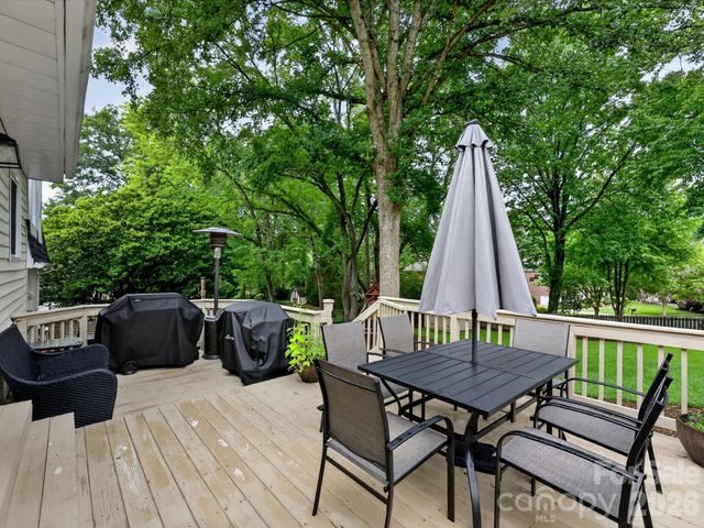 7531 Whistlestop Road, Charlotte, NC 28210